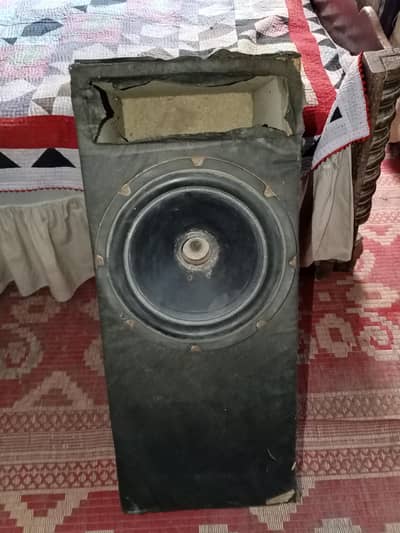 speaker and amplifier