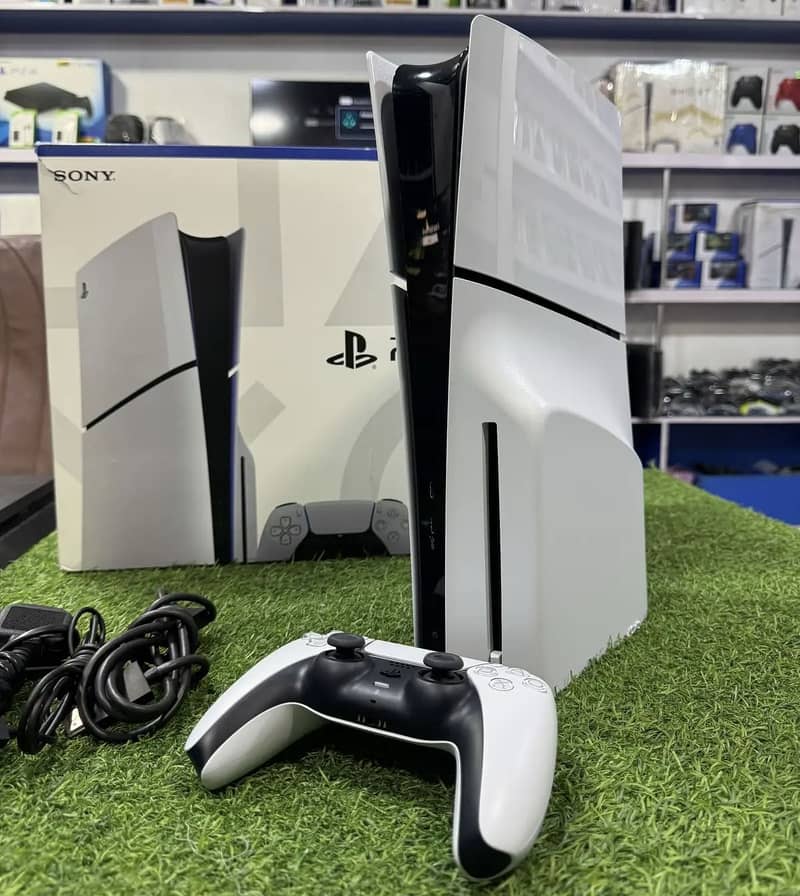 ps5 slim disk edition with 2 controllers 0
