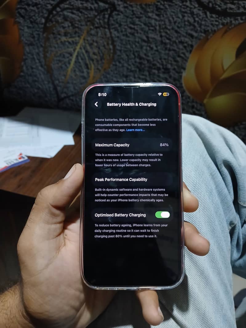 Apple iPhone 13 0