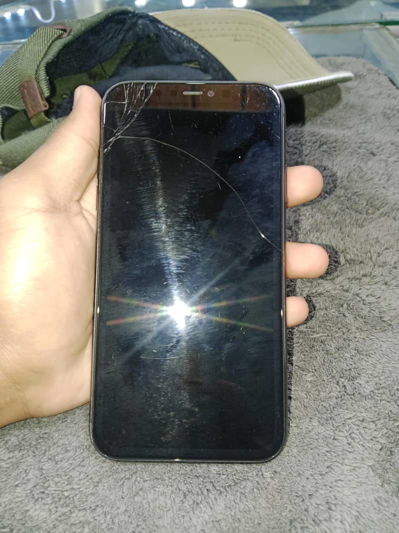 Apple iPhone 11 5