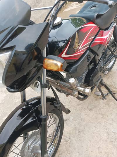Honda prider Model 2020/ Neat and clean