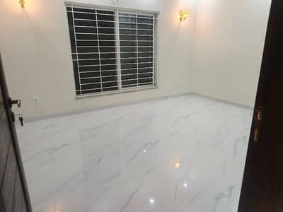 23 Marla House for Rent in DHA Phase 8