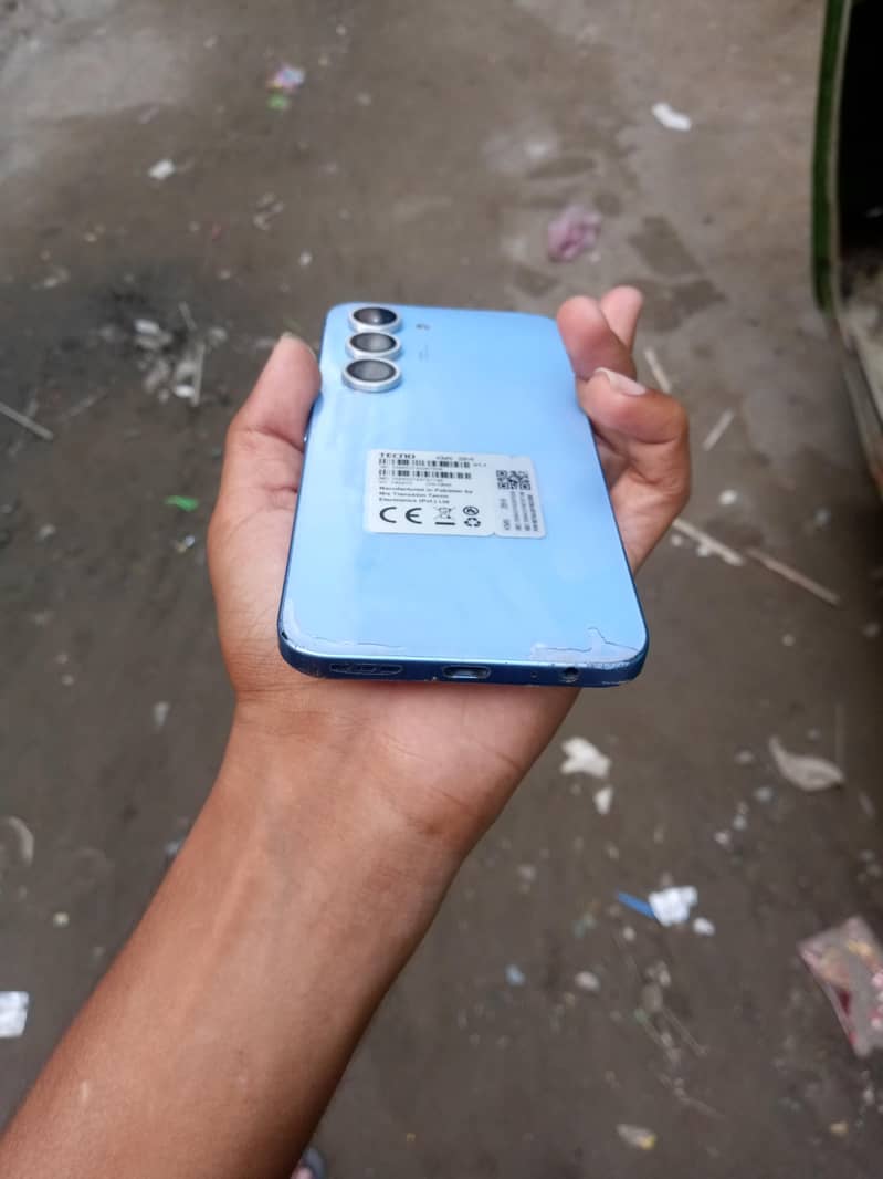 Tecno SPARK 40 1