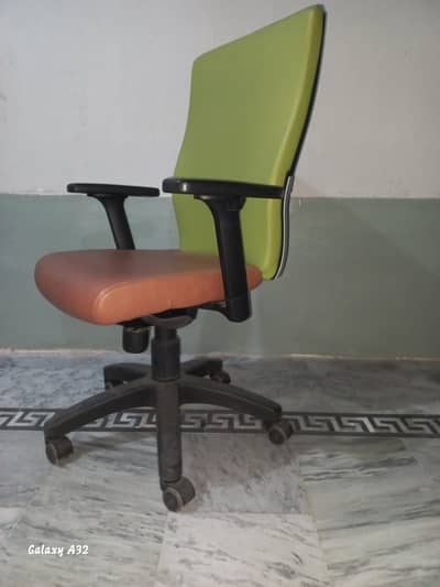 Office Chairs for Sale (2 pieces)