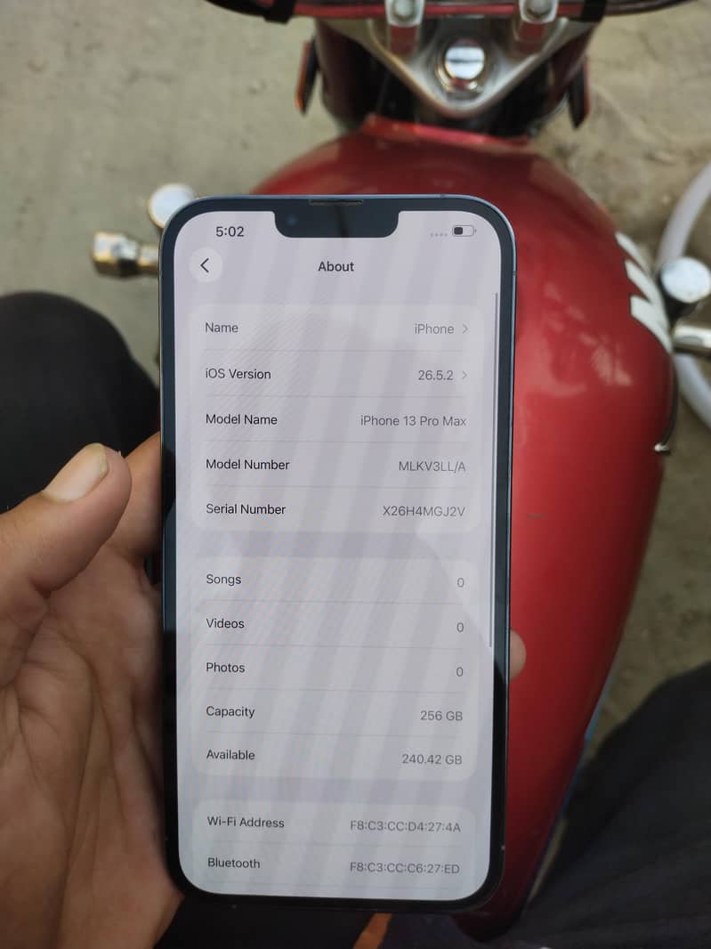 Apple iPhone 13 Pro Max 4