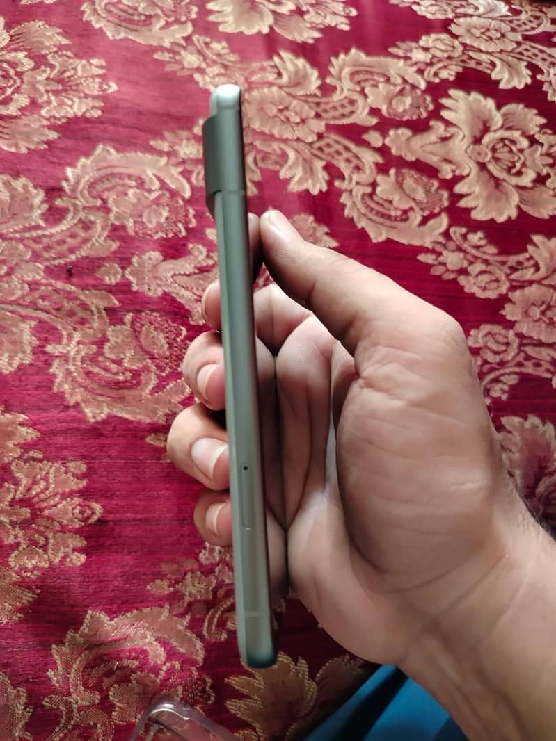 Google Pixel 8 2