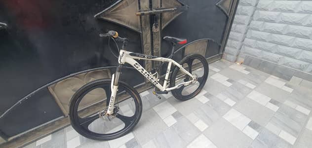 2 cycles mountain bike n roadbike