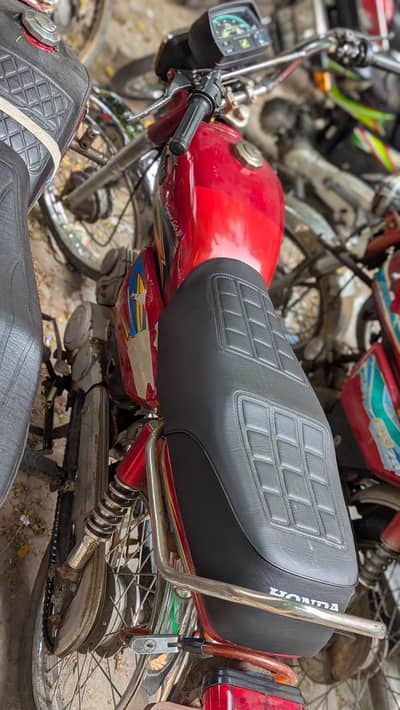 United 70cc bike for sa