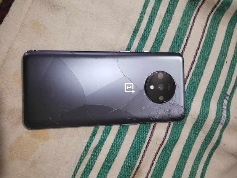 One Plus 7T 4