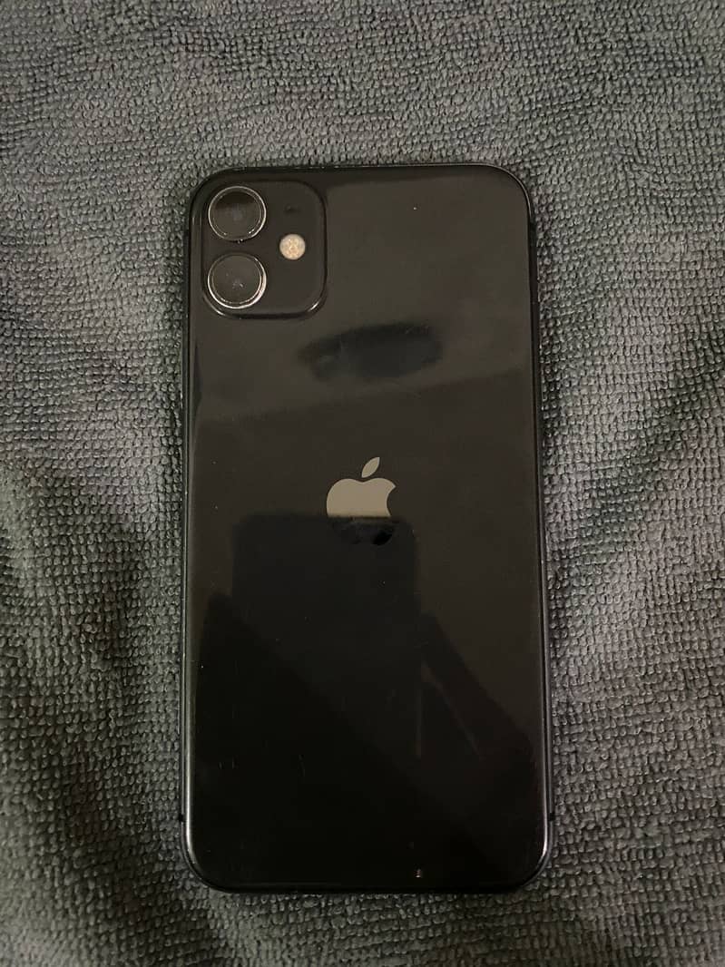 Apple iPhone 11 4