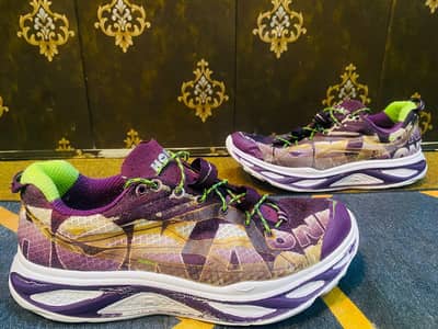 hoka running shoes for men's