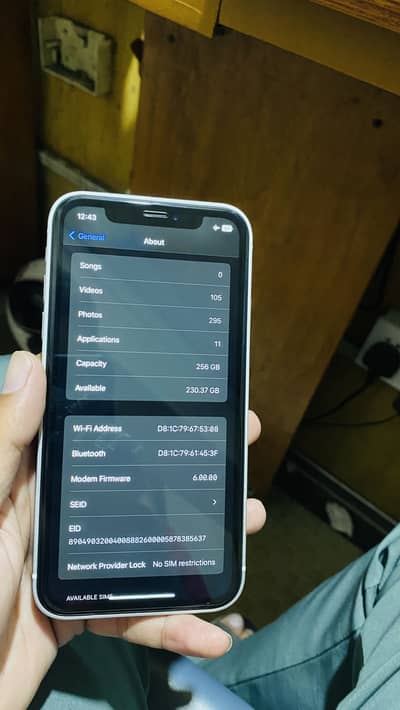 I phone xr conword 17 pro mx