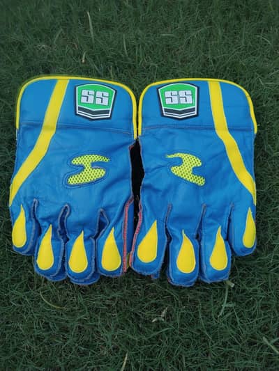 SS Wicket Keeper Gloves