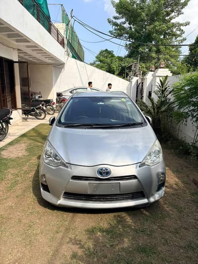 Toyota Aqua 2013
