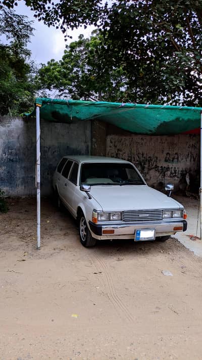 Toyota Corona 1981