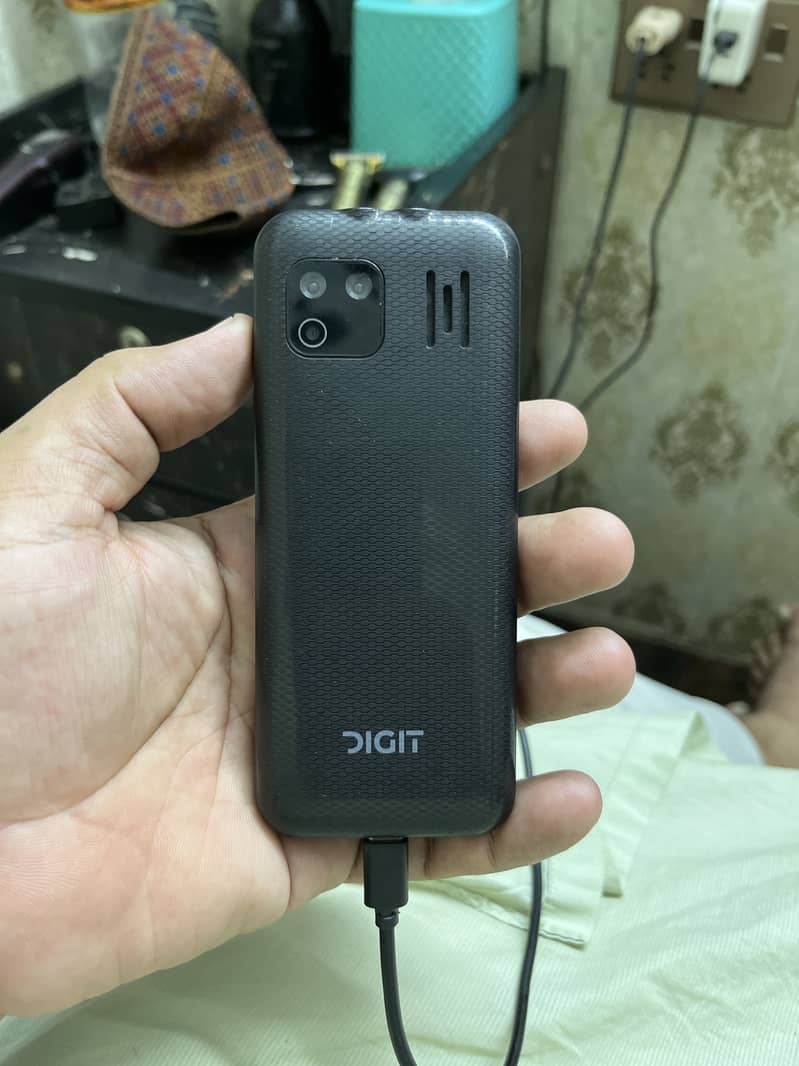 DJIT TOUCH AND TYPE 1