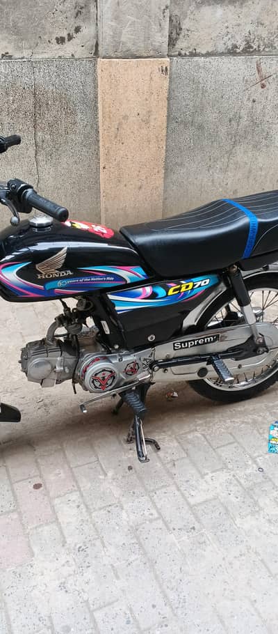 honda 70 24 modal in good condition