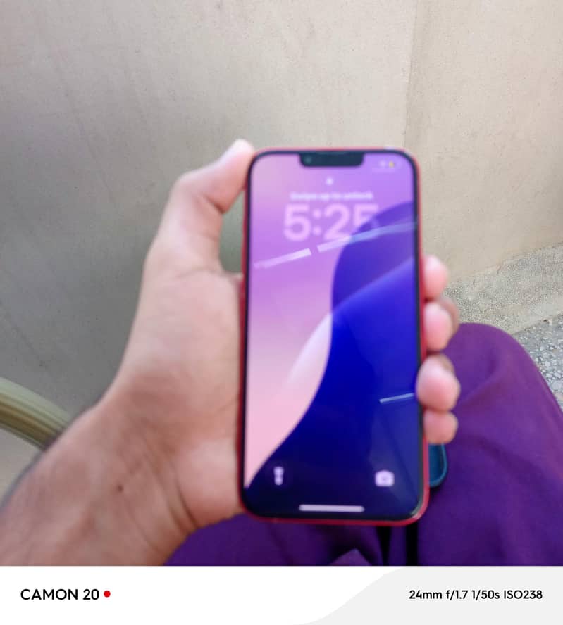 Apple iPhone 13 7