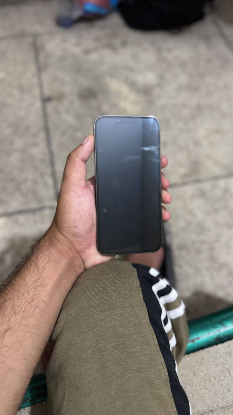 Apple iPhone 13 Pro 6