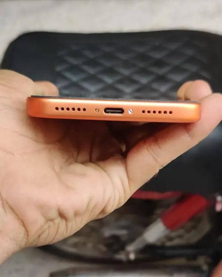 Apple iPhone 17 Pro Max 1