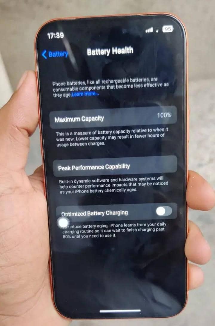 Apple iPhone 17 Pro Max 2