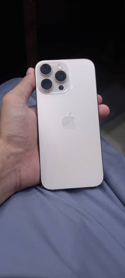 Apple iPhone 16 Pro Max