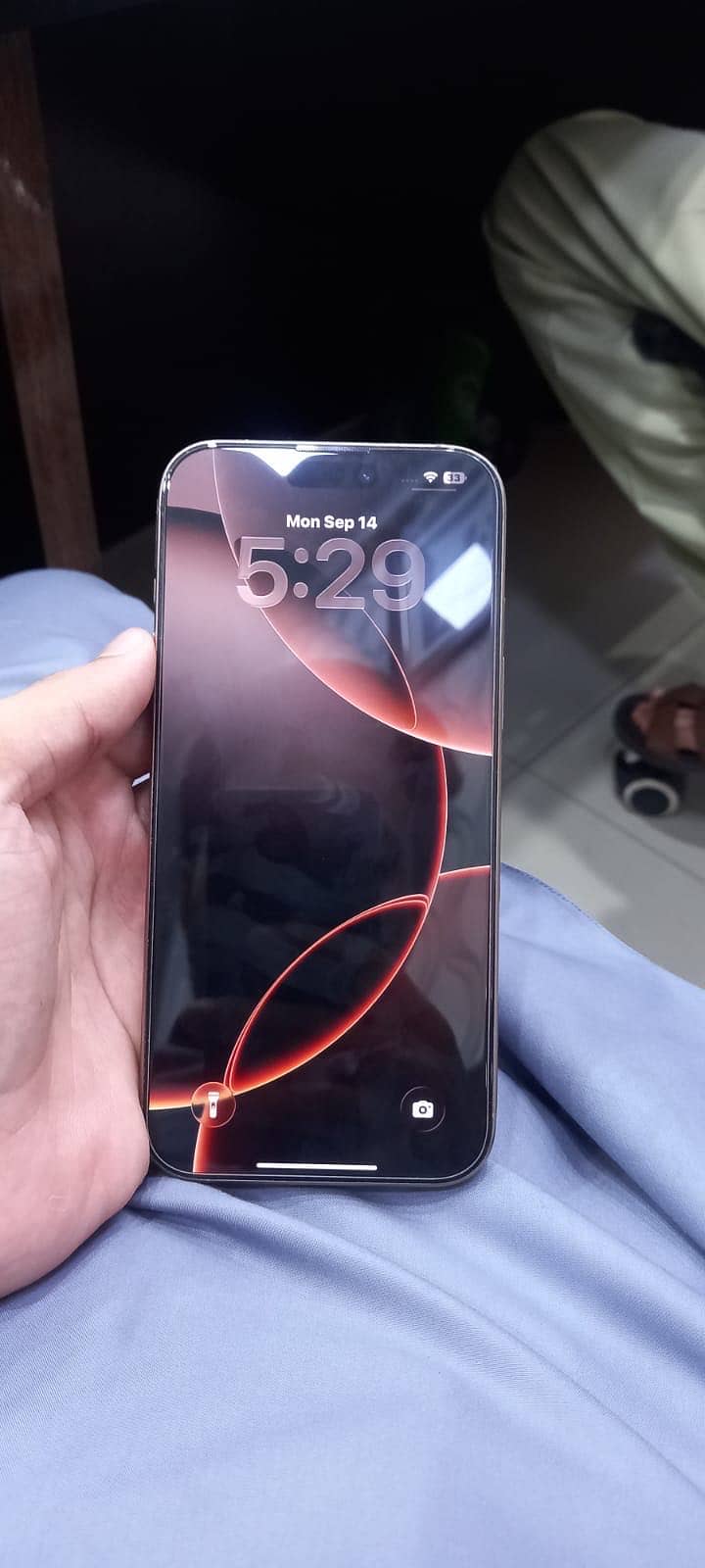 Apple iPhone 16 Pro Max 1