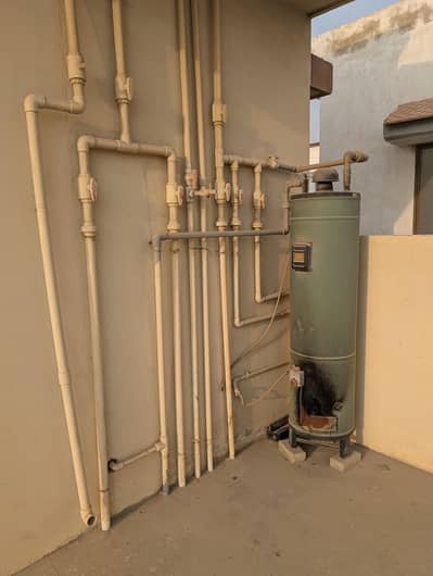 Excellent Working Condition Singer Geyser