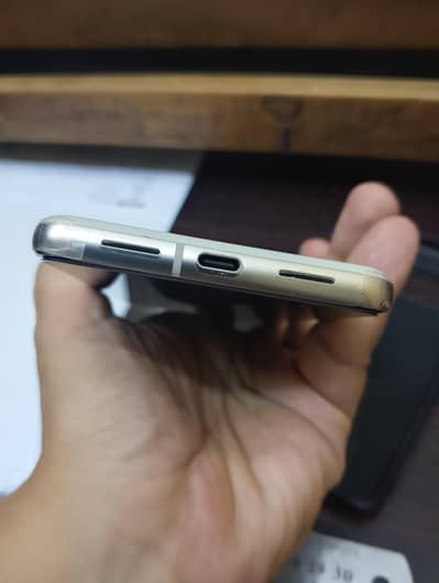 Google Pixel 8 Pro