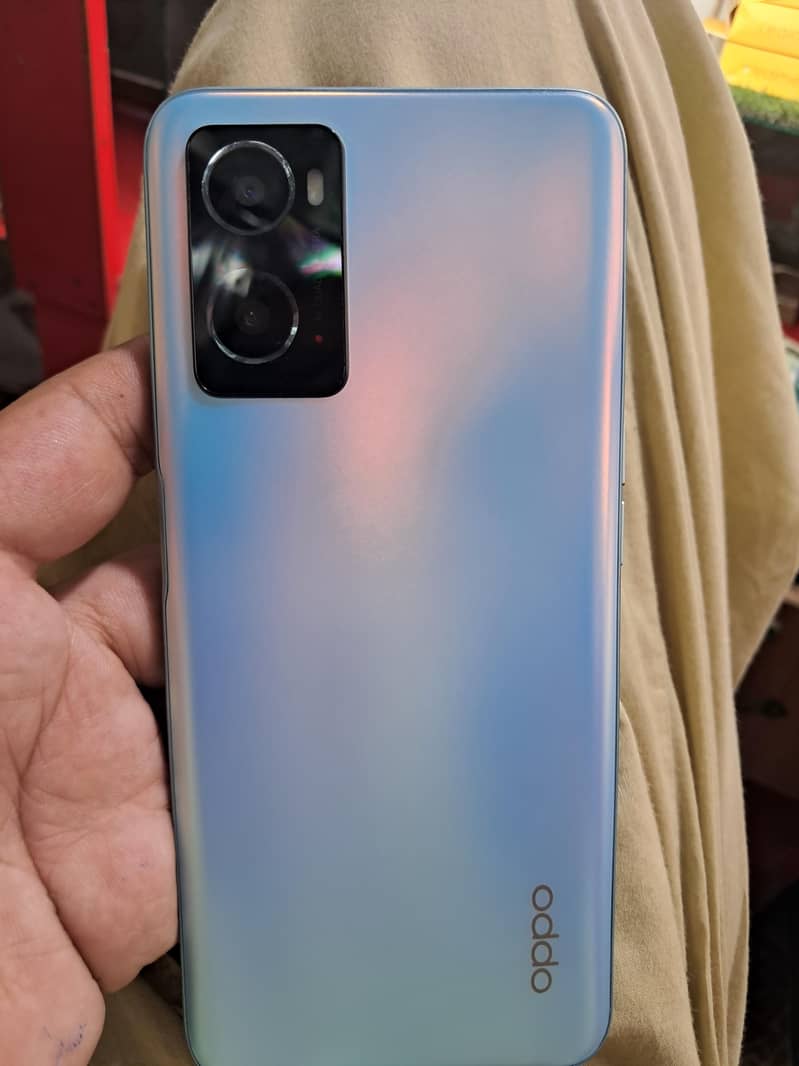 OPPO A76 0