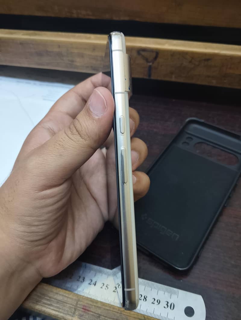 Google Pixel 8 Pro 3