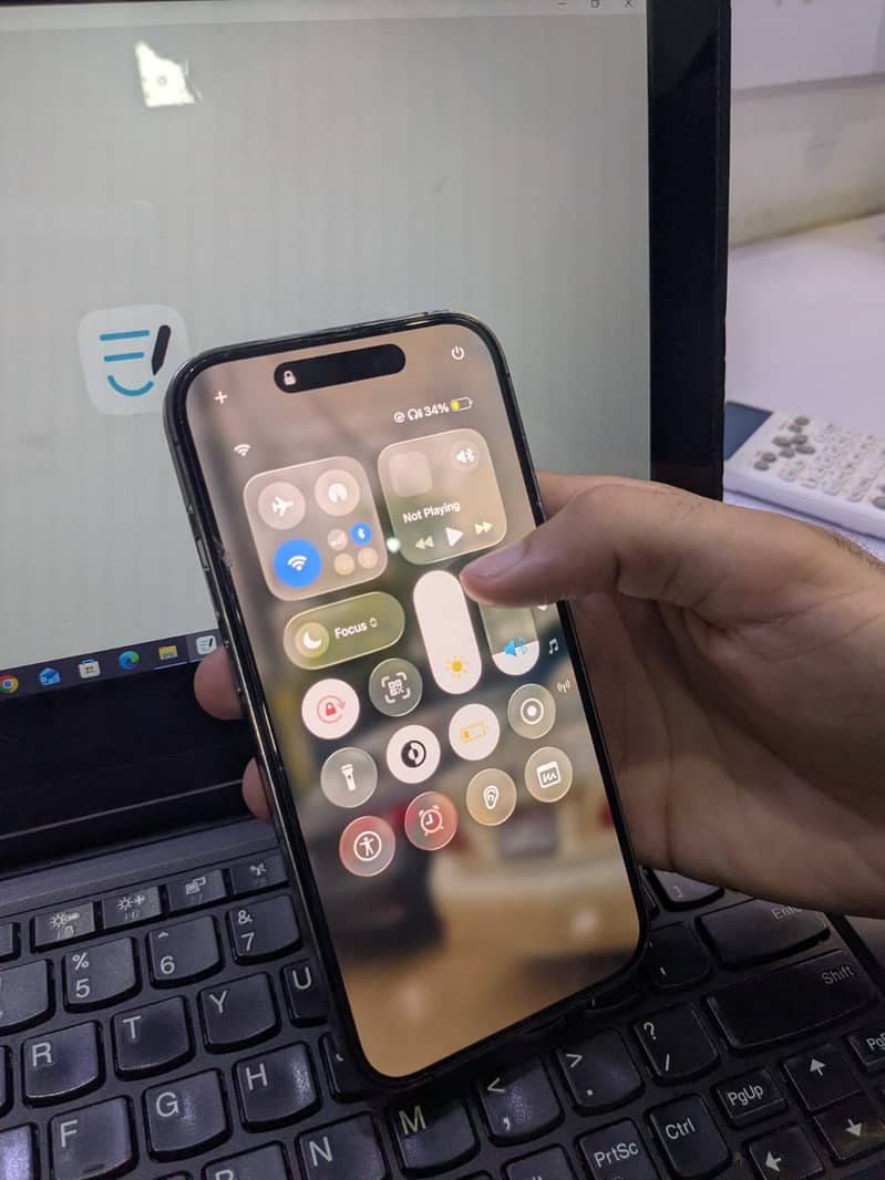 Apple iPhone 14 Pro 3