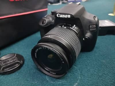 Canon 1200d 10/10 condition DSLR