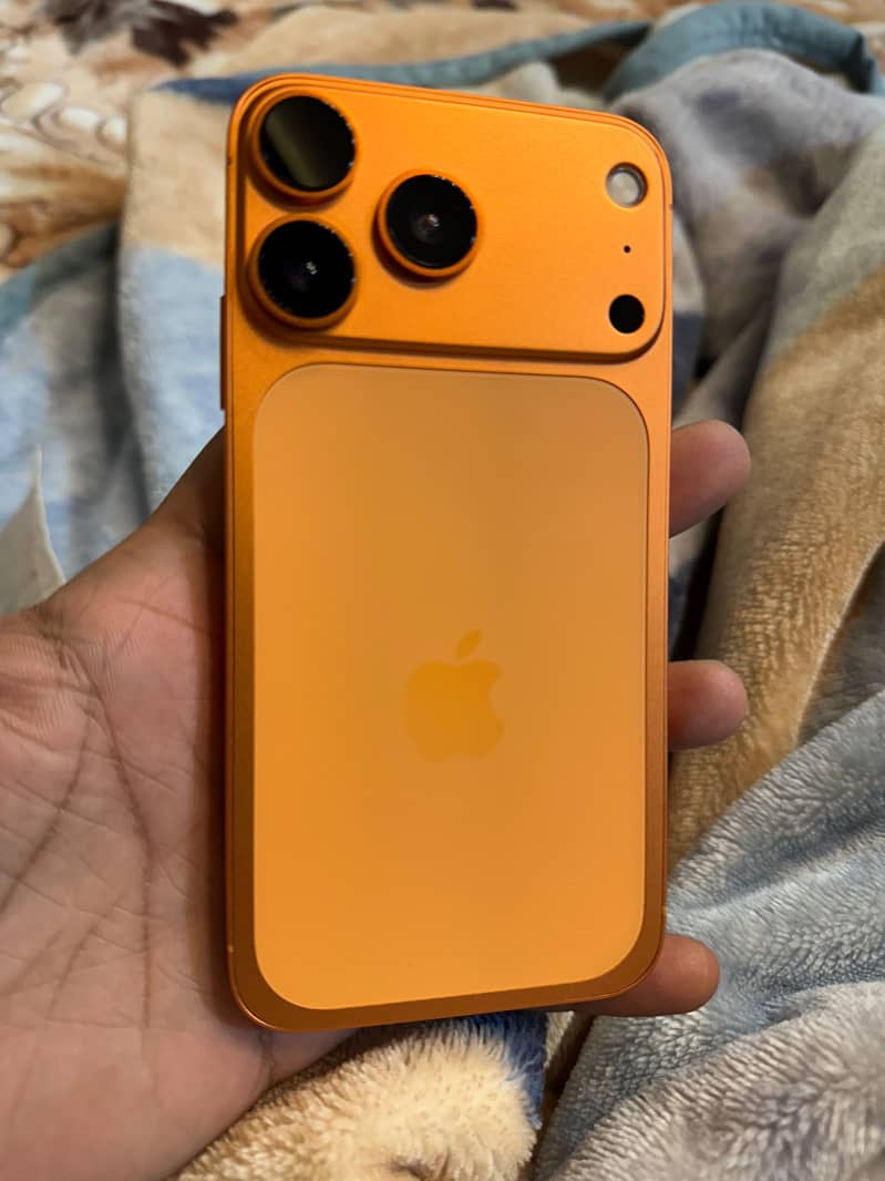 Apple iPhone 17 Pro 2