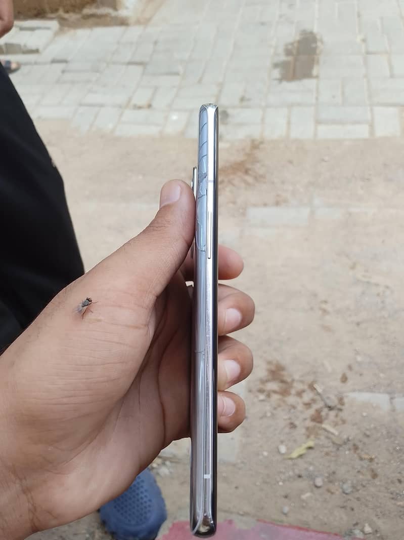 One Plus 9 Pro 5G 1