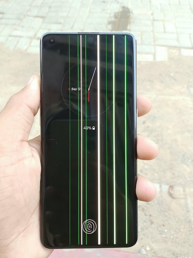 One Plus 9 Pro 5G 4