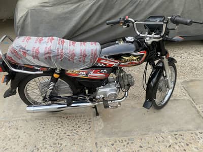 Super star zero meter just 500 km used