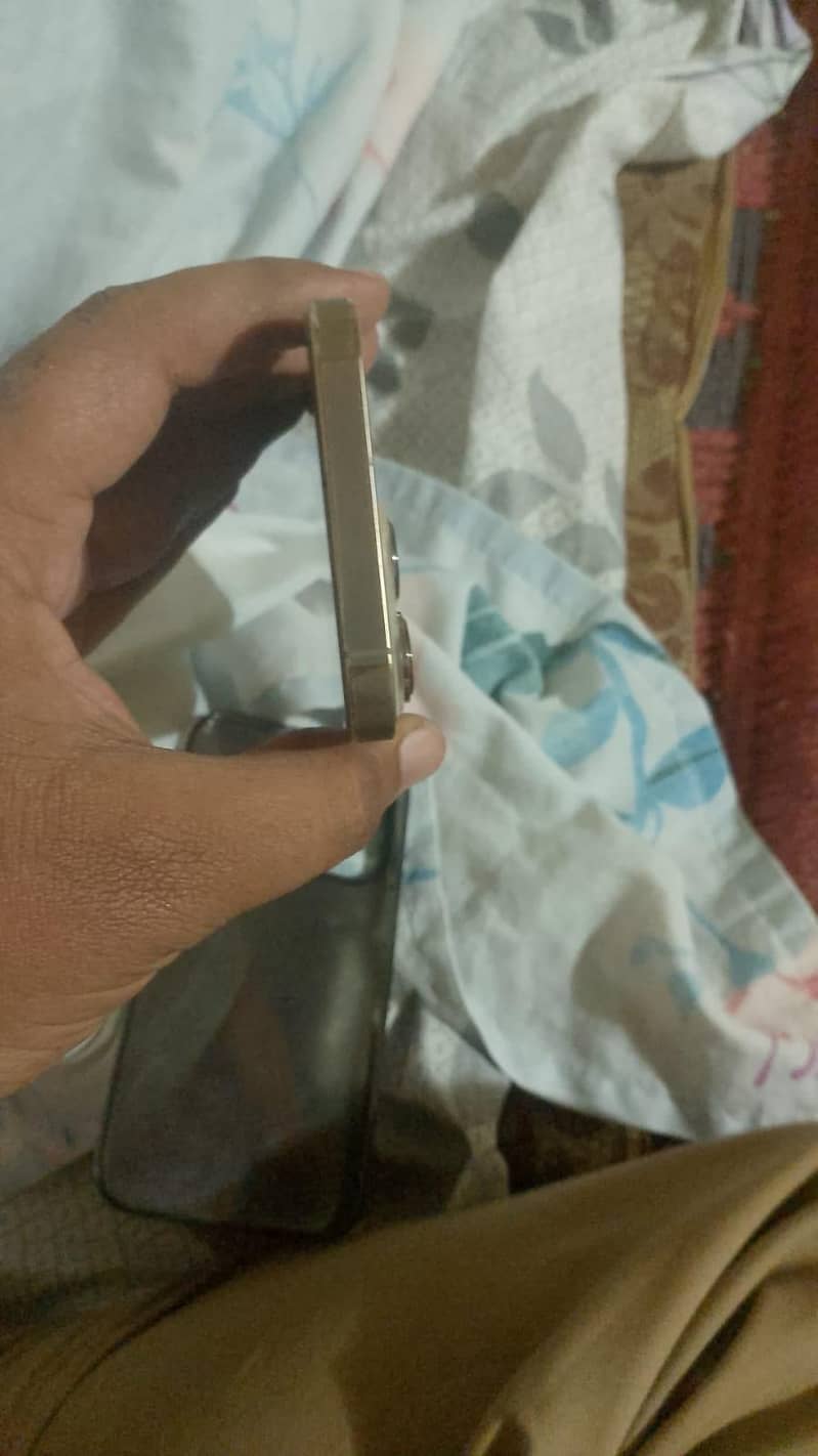 Apple iPhone 13 Pro 5