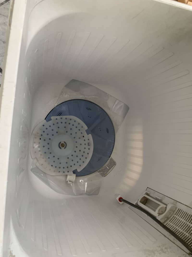 Washing Machine Dawlance 1