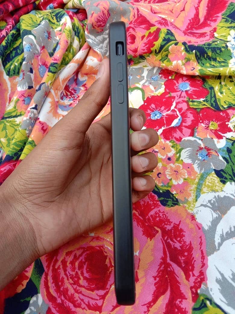 Apple iPhone 7 Plus 4