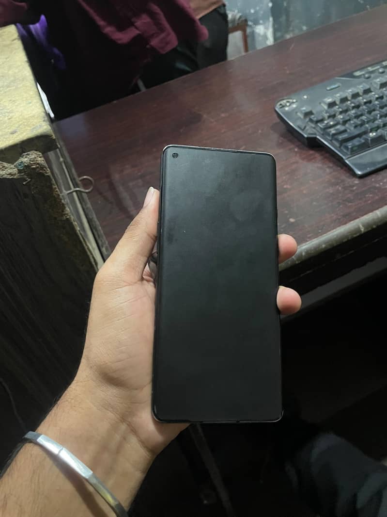 one plus 8 5G 5