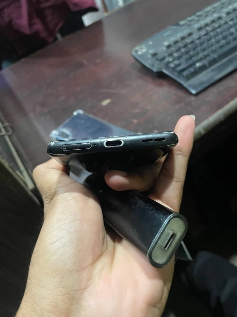 one plus 8 5G 6