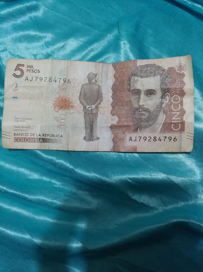 CRUNCY NOTE OLD 0