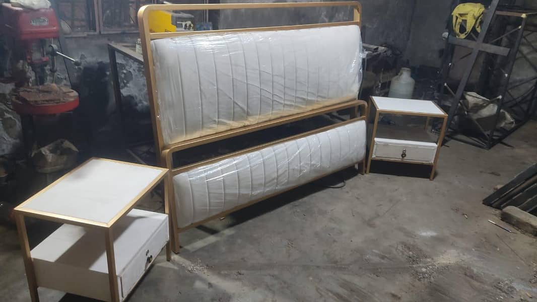 Double bed/ bed set /side tables or dressing 12
