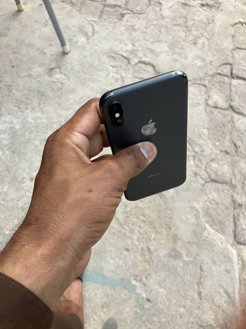 Apple iPhone X 2