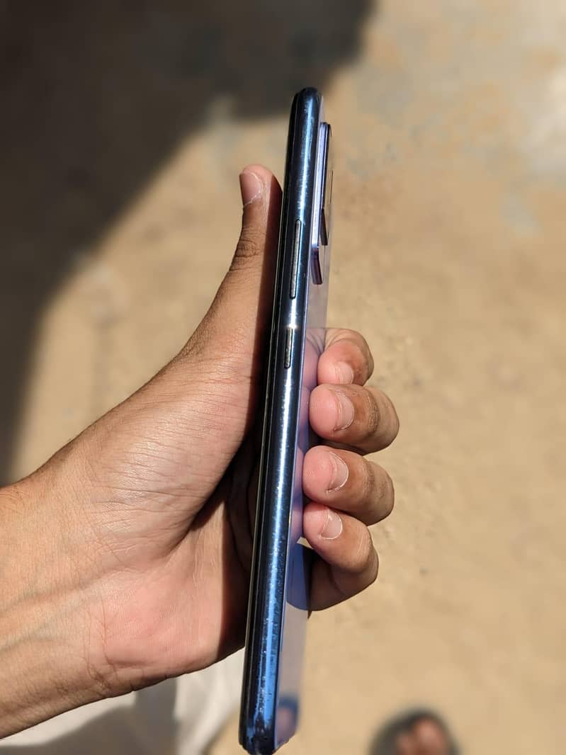 Vivo V21e 3