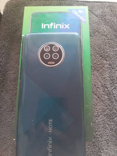 note 7 with box