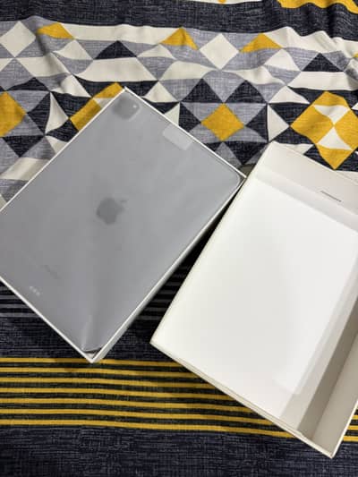 Ipad pro m2 Brand new Apple non active