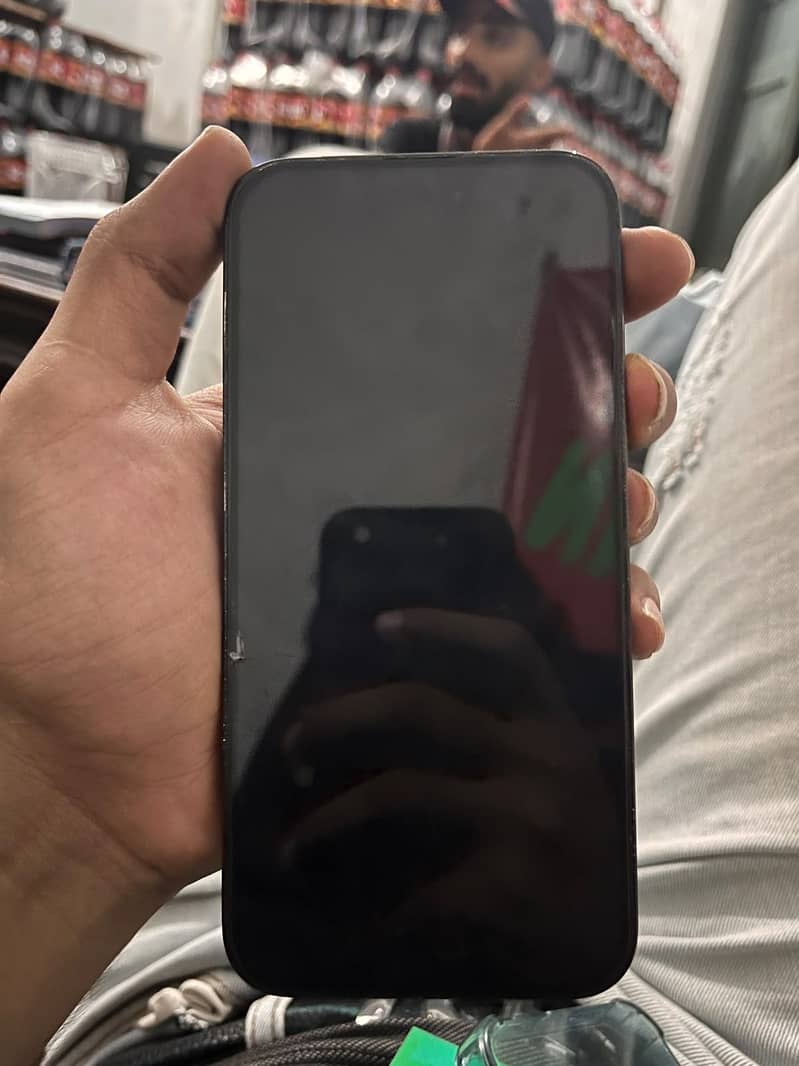 Apple iPhone 14 Pro Max 5