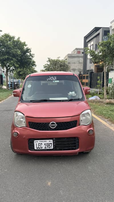 Nissan Moco 2012